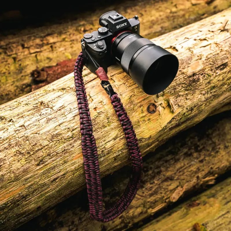 Fotoaparato dirželis BCB C-Rope Traveler — nailoninis alyvinis, skirtas skaitmeniniams fotoaparatams, maks. ilgis 125 cm