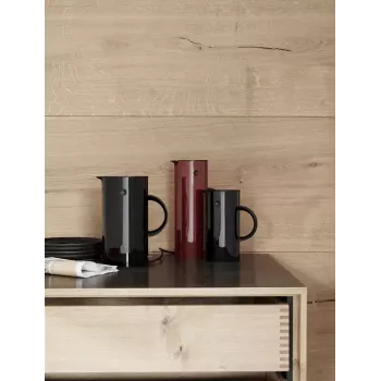 Termosas Stelton EM77 0,5 l juodas Kemavimui Kasdieniam naudojimui
