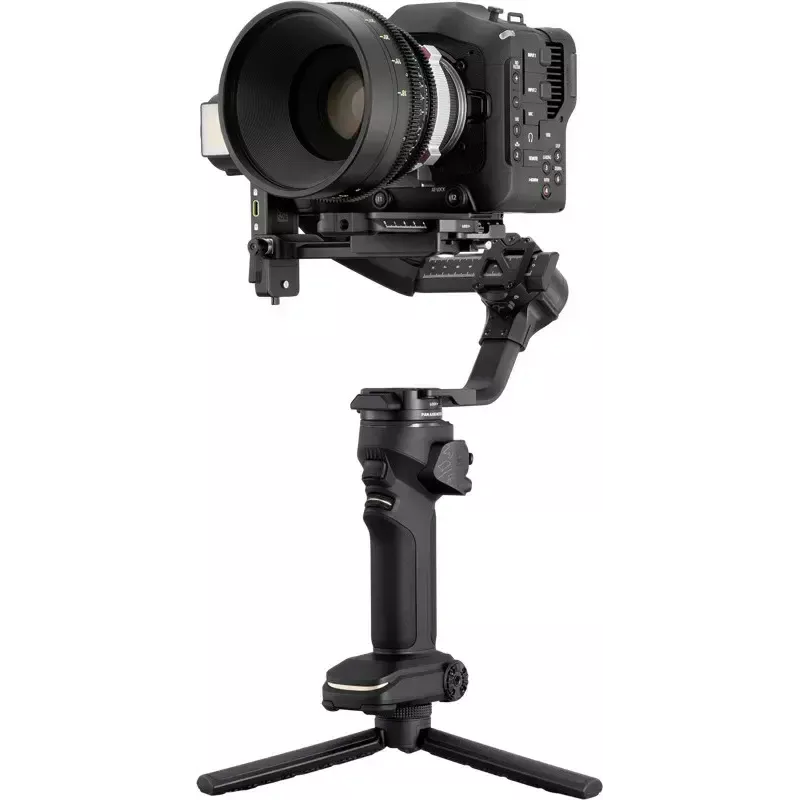 Gimbal Zhiyun Crane 4 3 ašių stabilizatorius su iki 10 valandų baterijos veikimo trukme