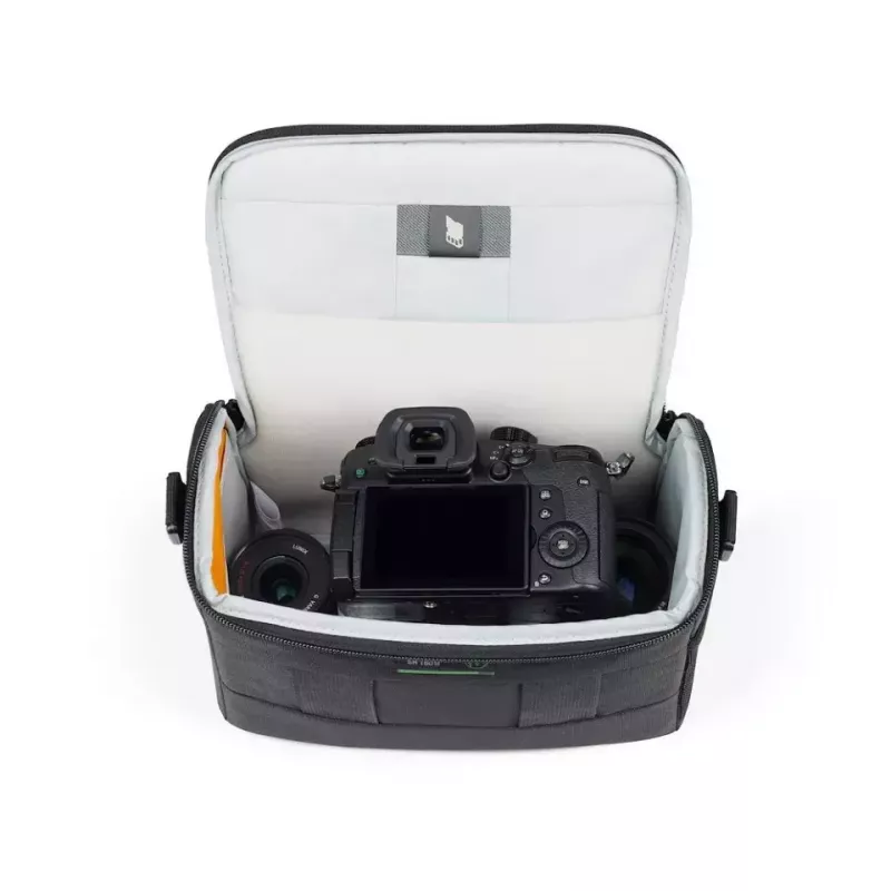 Diržo dėklas Lowepro Adventura SH 160 III juodas su pečių dirželiu