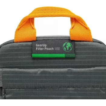 Apsauginis filtrų dėklas Lowepro GearUp Filter Pouch 100 pilkas — kompaktiška laikymo vieta kameros filtrams