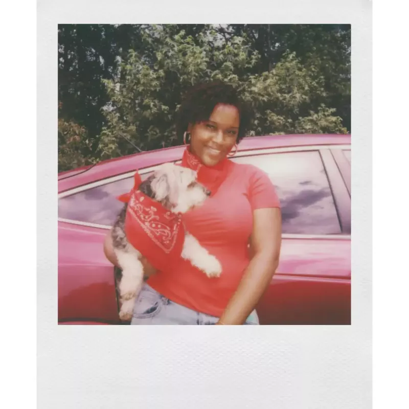 Momentinė kamera POLAROID Now Gen 3 Coral 9156 — analoginė momentinė filmų kamera, spalva Coral