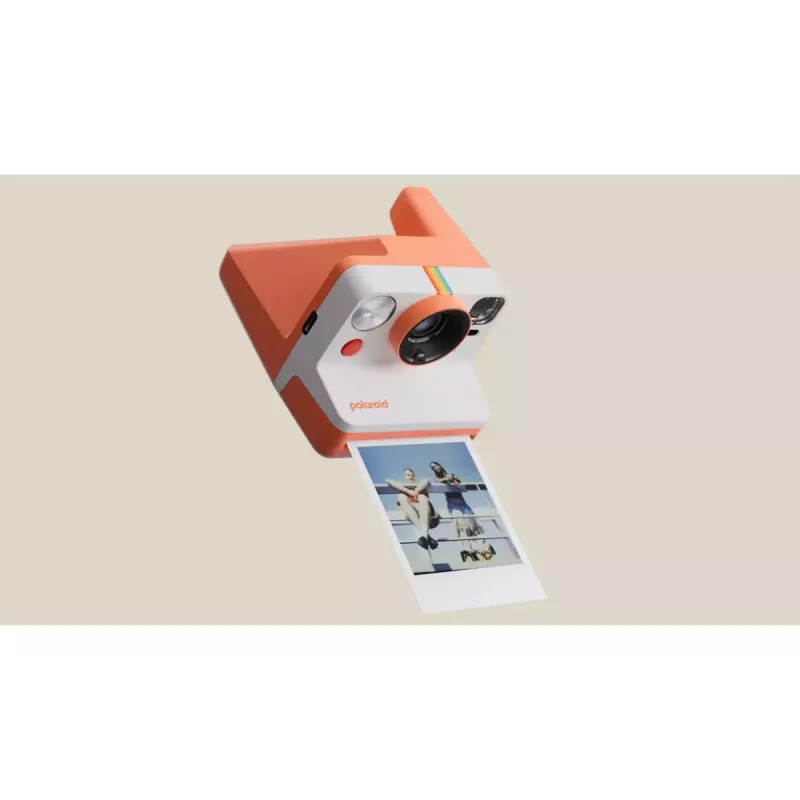 Momentinė kamera POLAROID Now Gen 3 Coral 9156 — analoginė momentinė filmų kamera, spalva Coral