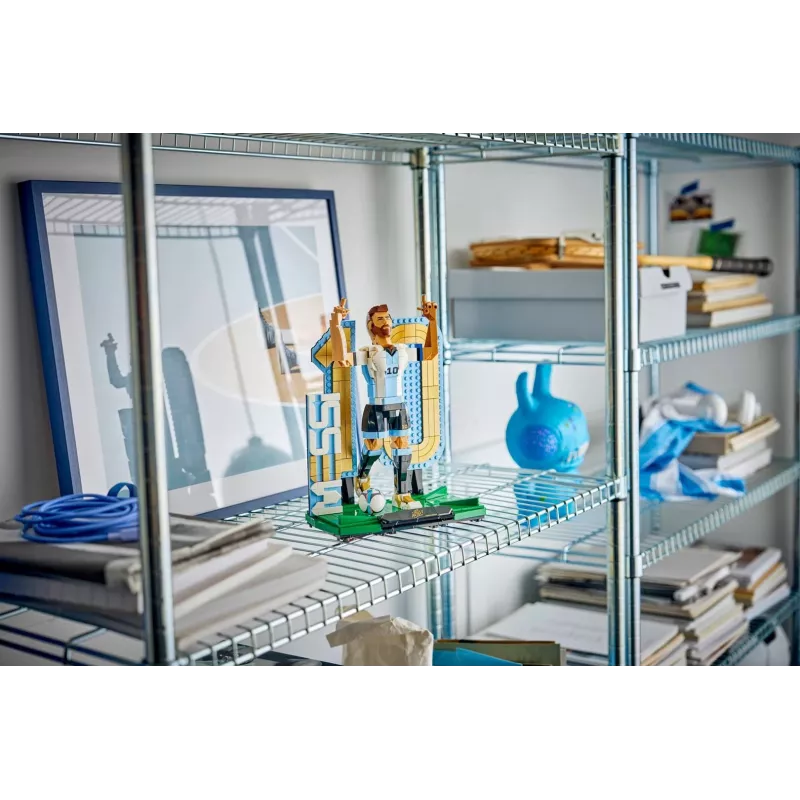 LEGO Editions Sports 43015 Lionel Messi — futbolo legenda