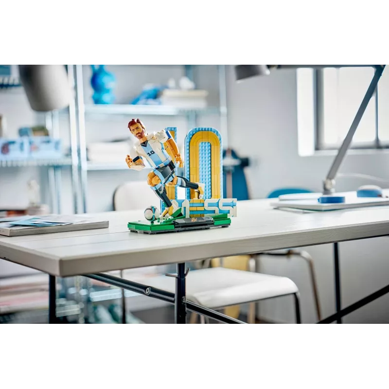 LEGO Editions Sports 43015 Lionel Messi — futbolo legenda