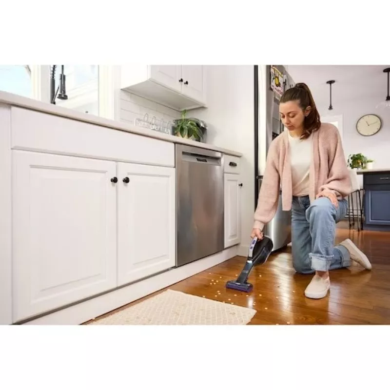 Juoda & Decker DVD320BP rankinis dulkių siurblys be maišelio