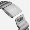 NOMAD Stratos Band - titaninis dirželis, skirtas Apple Watch 49mm su FKM (natūralus titanas, juodas FKM)