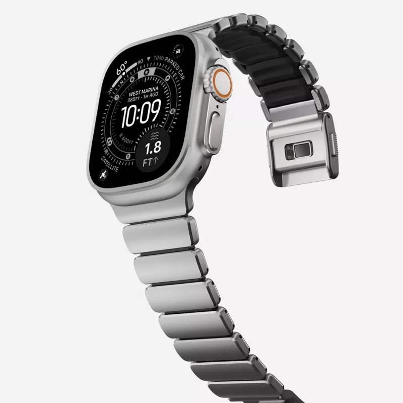 NOMAD Stratos Band - titaninis dirželis, skirtas Apple Watch 49mm su FKM (natūralus titanas, juodas FKM)