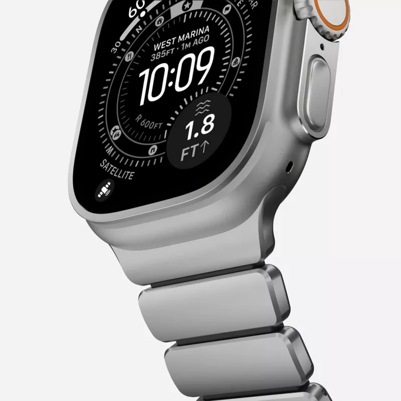 NOMAD Stratos Band - titaninis dirželis, skirtas Apple Watch 49mm su FKM (natūralus titanas, juodas FKM)