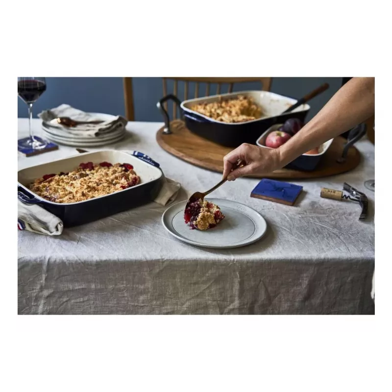 Staub Rectangular Dish Ceramic, tamsiai mėlyna, 34x24x7.6