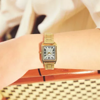 CASIO LTP-V007G-9BUDF moteriškas analoginis laikrodis, auksinis