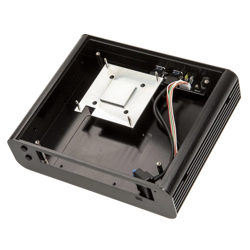 Akasa Euler S ventiliatoriaus neturintis plonas Mini-ITX korpusas, OEM – juodas