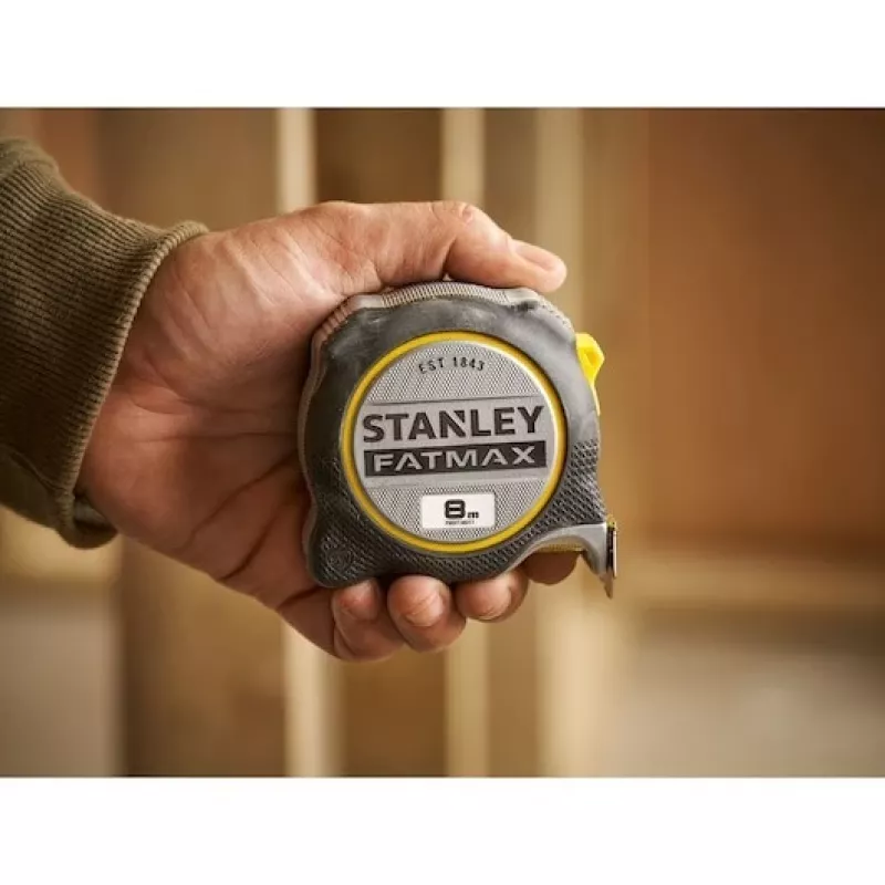 Stanley matavimo juosta FMHT38217-0 8 m juoda, geltona