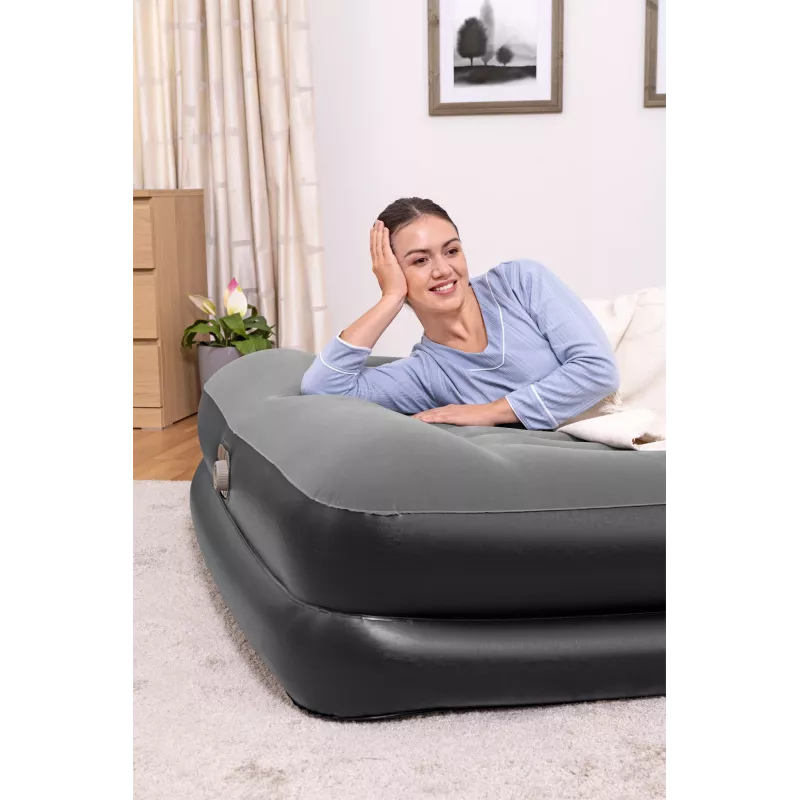 “Bestway” Tritech pripučiamas čiužinys “Queen” su įmontuotu kintamosios srovės siurbliu ir antimikrobine danga 2,03 m x 1,52 m x 46 cm