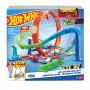 Hot Wheels Action Loop Cyclone Challenge trasos rinkinys su 1:64 mastelio mašinėle, lengvas saugojimas