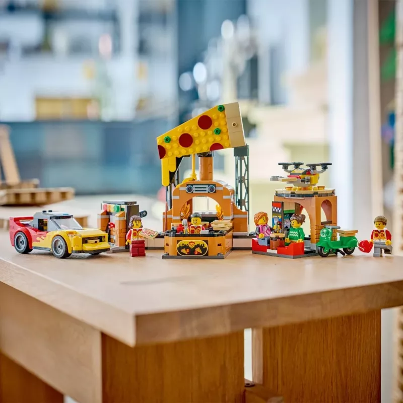 LEGO City 60496 Picos pristatymo patirtis su transportu (494 d.)