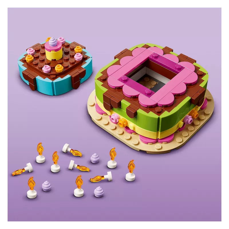 LEGO 40815 Gimtadienio tortas - surenkamas tortas su žvakutėmis (219 d.)