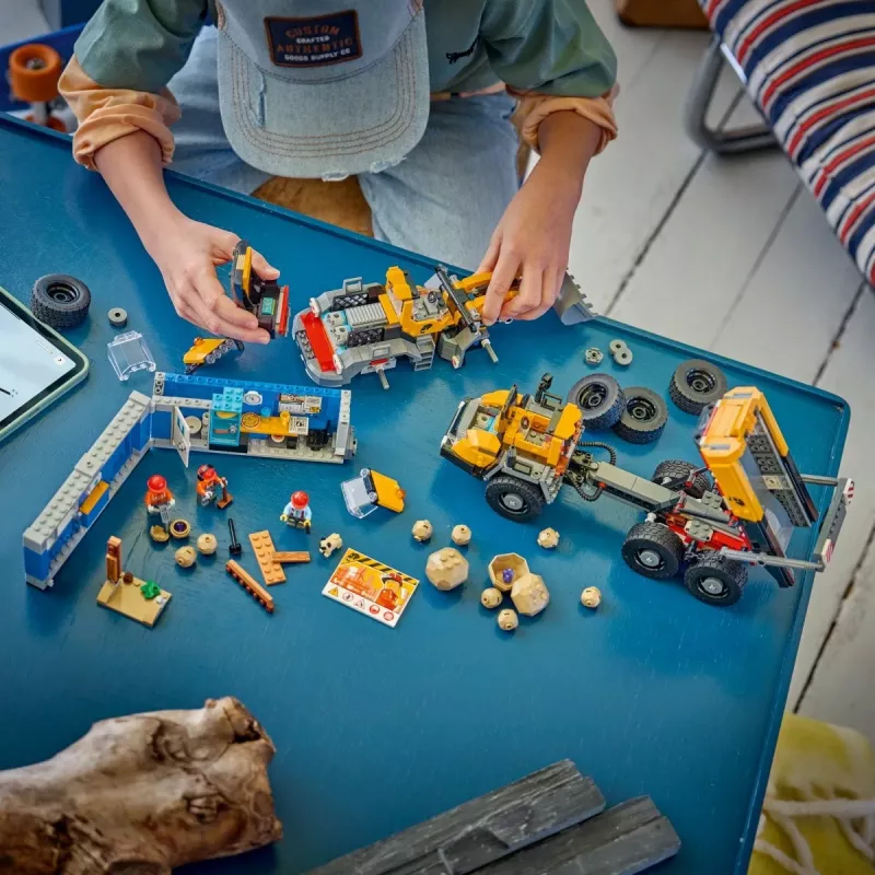 LEGO City 60494 Savivartis ir frontalinis krautuvas (1132 d.)