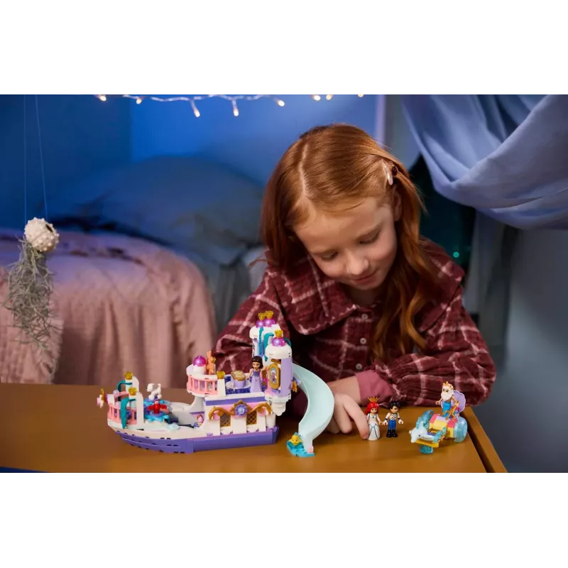 LEGO Disney 43299 Ariel karališkų vestuvių valtis (519 d.)