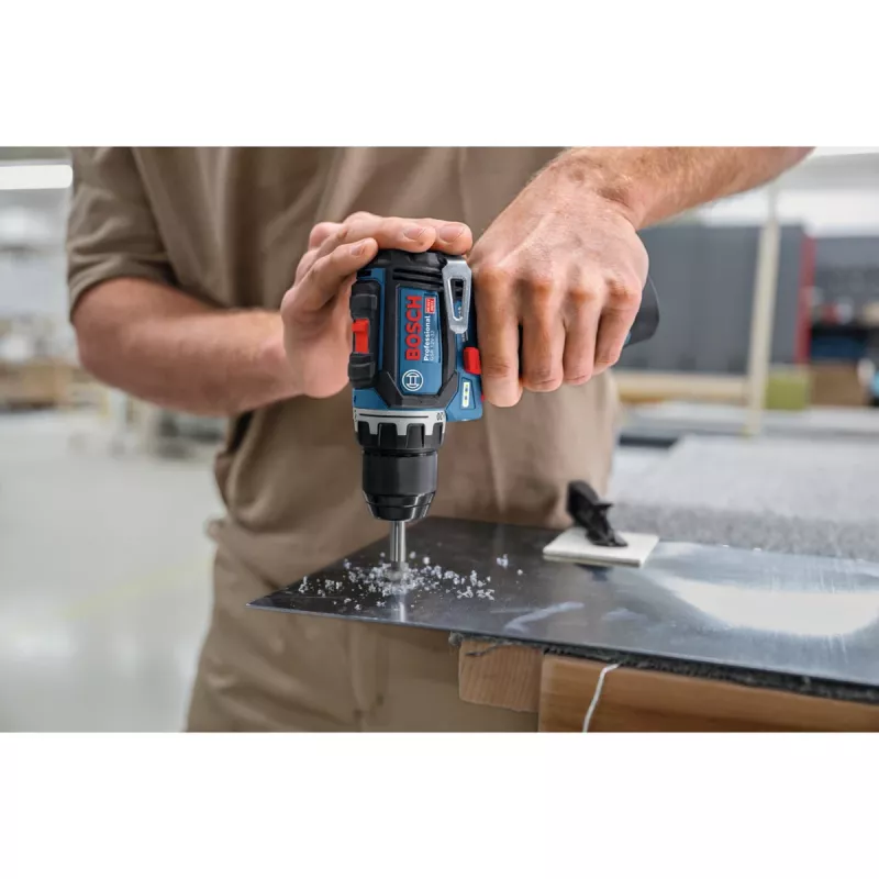 Bosch Professional GSR 12V-32 belaidis gręžtuvas-suktuvas, 12V, mėlyna/juoda, 2x 2,0 Ah ličio jonų akumuliatoriai, 24 dalių priedų rinkinys, įrankių krepšys