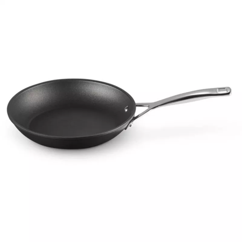 Le Creuset Toughened Non-Stick Shallow Frying Pan 26 cm Cerise
