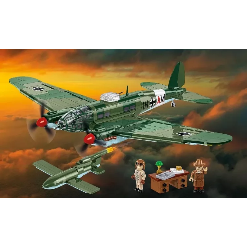 COBI Heinkel HE 111 H-22 su V1 skraidančiąja bomba konstrukcinių blokelių rinkinys, 927 dalys