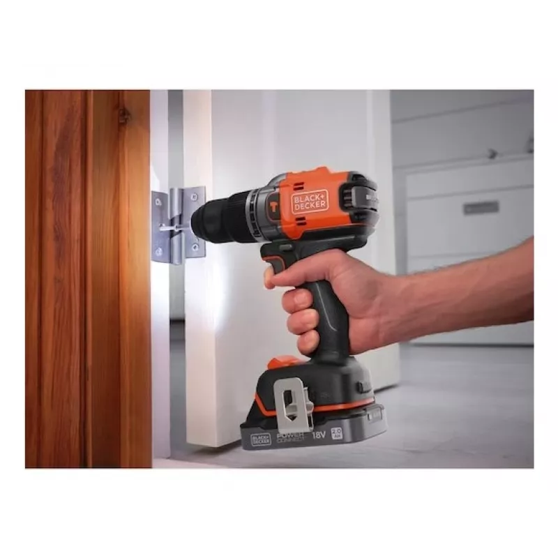 Black & Decker BLD683XN-XJ Laidinis smūginis gręžtuvas 680W 13mm Raktinis griebtuvas 0-3000 RPM Juoda/Oranžinė