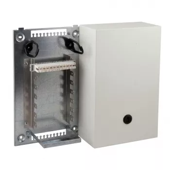 EFB Electronics VKA4 korpusas su pagrindo plokšte ir VKA montavimo rinkiniu 10DA