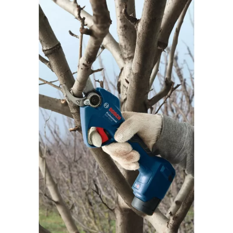 Bosch GGP 12V-25 Professional belaidės genėjimo žirklės su 2x3.0Ah akumuliatoriais