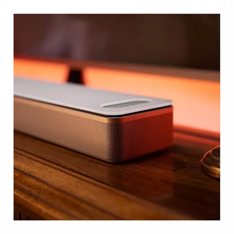 Bose Smart Ultra Soundbar 5.0.2 kanalų Dolby Atmos juoda 882963-2200