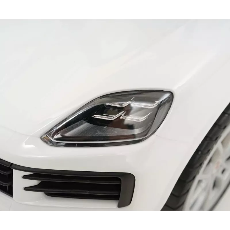 MILLY MALLY Vaikiška transporto priemonė Porsche Cayenne S balta – elektrinis automobilis su 12V baterija, nuotolinio valdymo pultu, LED lemputėmis
