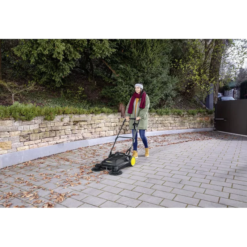 Kärcher Push Sweeper S 4 Plus Twin