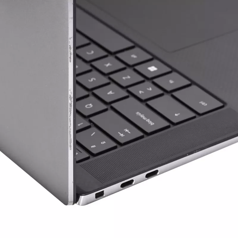 DELL Precision 5560 Mobile Workstation - Intel Core i7-11850H - 16GB DDR4 RAM - 1TB NVMe SSD - 15.6 inch WUXGA Anti-Glare Display - NVIDIA RTX A2000 4GB GDDR6 - Windows 11 Pro - Naudotas
