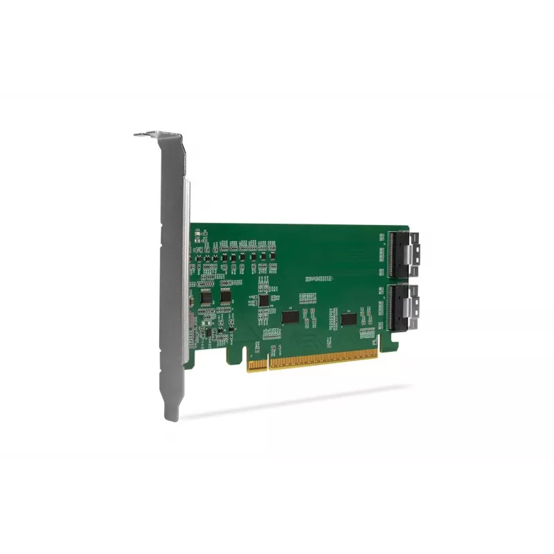 ICY DOCK EXLink MB308A PCIe 4.0 x16 NVMe Adapter Card su 2 x SlimSAS 8i (SFF-8654) Connectors & Redriver