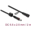 Delock DC ilginimo laidas 5,5 x 2,5 mm kištukas į lizdą su sraigtiniu fiksatoriumi M12 x 1,75 mm sriegis, vandeniui atsparus, 18 AWG, 2 m, juodas