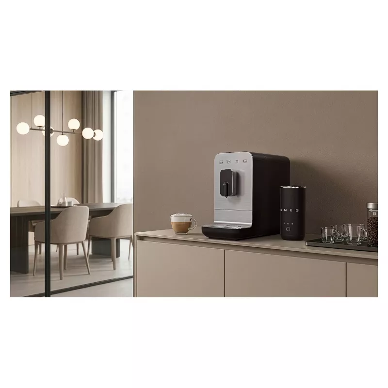 SMEG BCC11BLMEU Kavos aparatas su pupelių malimu ir garų funkcija, matinė juoda