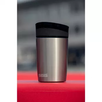 SIGG 8695.50 Hot & Cold vakuuminis butelis su vienos rankos mygtuku, 0,27 L, obsidiano juodos spalvos, nerūdijantis plienas