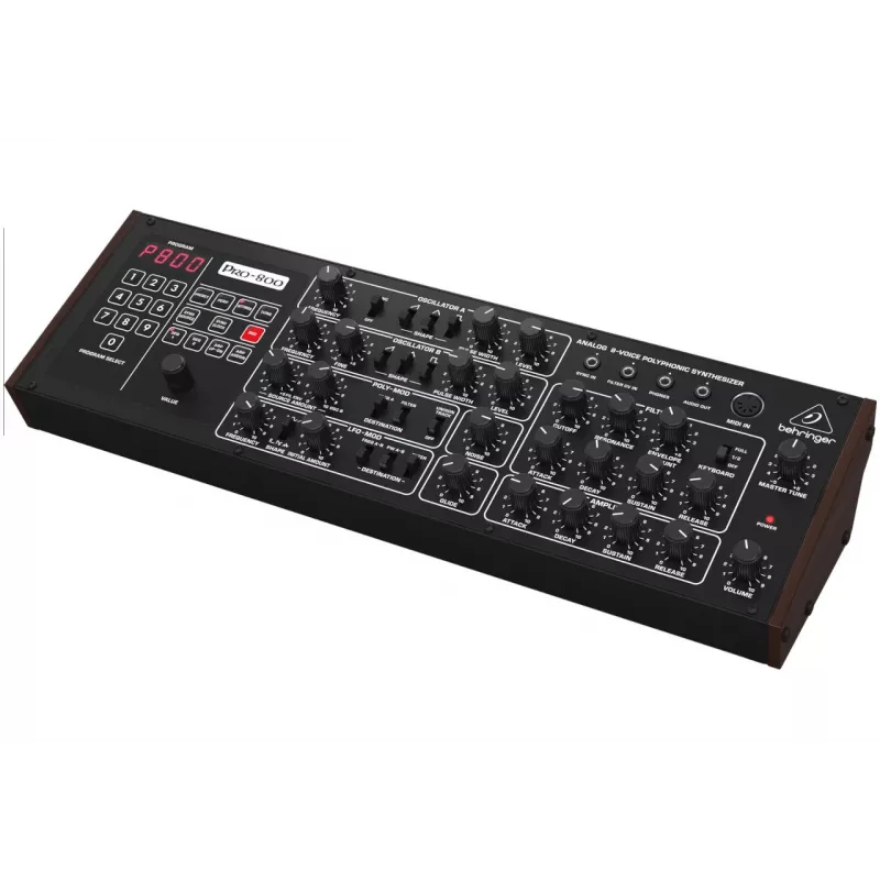 Behringer PRO-800 Analoginis sintezatorius - 8 balsų stalinis modulis su 16 VCO, arpedžiatoriumi ir Poly Chain