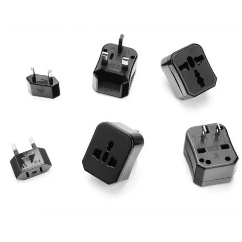 iLike CP TR1 Network 3in1 Multi-Adapter UK 3-Pin - Euro 2pin - US (USA) - Asia + Storage Case Black