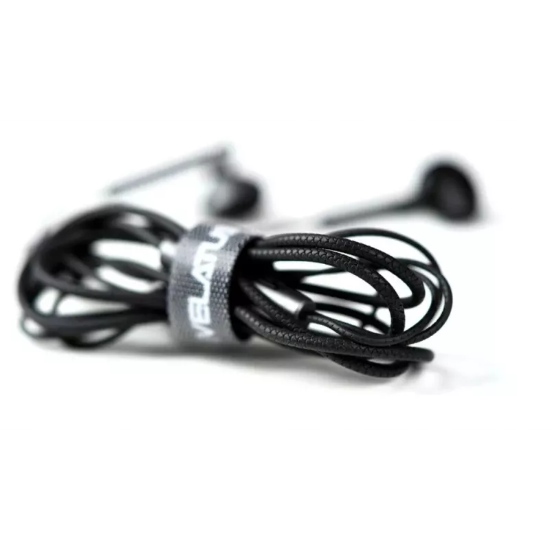 Evelatus Crystal Clear Audio ausinės su 3,5 mm lizdu ir mikrofonu CCA-3.5BL juodos