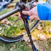 Forever Outdoor Bikes Kickstand - Aliuminio lydinio šoninis stovas 24-29 colių dviračiams, juodas