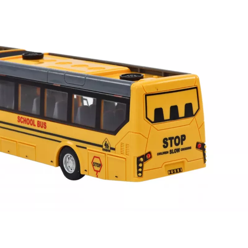 LEAN TOYS nuotolinio valdymo artikuliuotas mokyklinis autobusas RC 1:32 geltonas