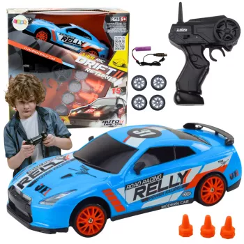 LEAN TOYS nuotoliniu valdymu sportinis automobilis 1:24 mėlynas su keičiamais ratais