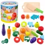 LEAN TOYS Daržovių ir vaisių pjaustymo rinkinys su pjaustymo lenta, peiliu ir mediniu kibirėliu