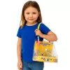 LEAN TOYS Miegantis labradoras ant pagalvės figūrėlė su kailiu permatomame krepšyje garsai
