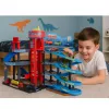 LEAN TOYS Automobilių stovėjimo aikštelė su automobiliais, 4 lygių trasa, 8 metaliniai automobiliai, lipdukai