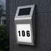 LEAN Solar LED sieninis šviestuvas su namo numerio apšvietimu, nerūdijantis plienas