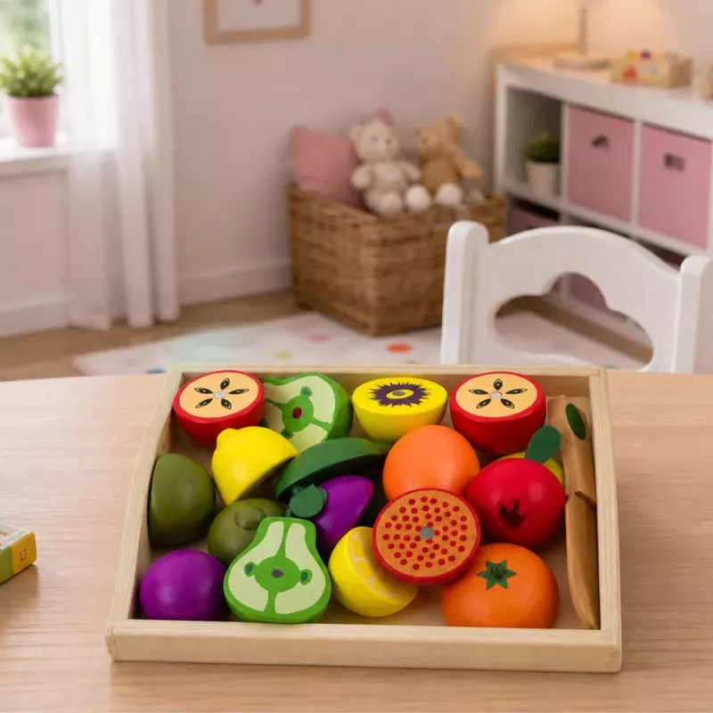 LEAN TOYS Medinis vaisių pjaustymo rinkinys su magnetiniu peiliu ir pjaustymo lentele