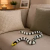 LEAN TOYS guminė gyvatės figūrėlė, tampri, realistinė, juoda ir balta, 33 cm