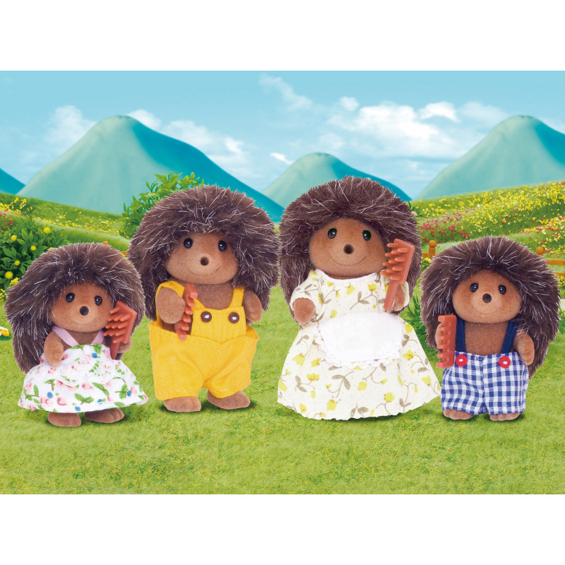 KAISER ELEKTRO Sylvanian Families Ežiukų šeima Stachel - Kolekcionuojamų flokuotų gyvūnėlių figūrėlių rinkinys, 4 figūrėlės su šukomis, nuo 3 metų